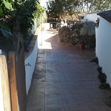 Bed & Breakfast Casa Rural Del Teide 2 *